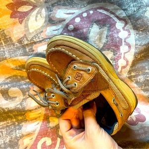 Boys Sperry boat shoes